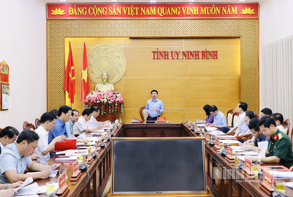 Ban Thường vụ Tỉnh ủy tổ chức hội nghị cho ý kiến về một số nội dung về công tác xây dựng Đảng và phát triển kinh tế - xã hội thuộc thẩm quyền 